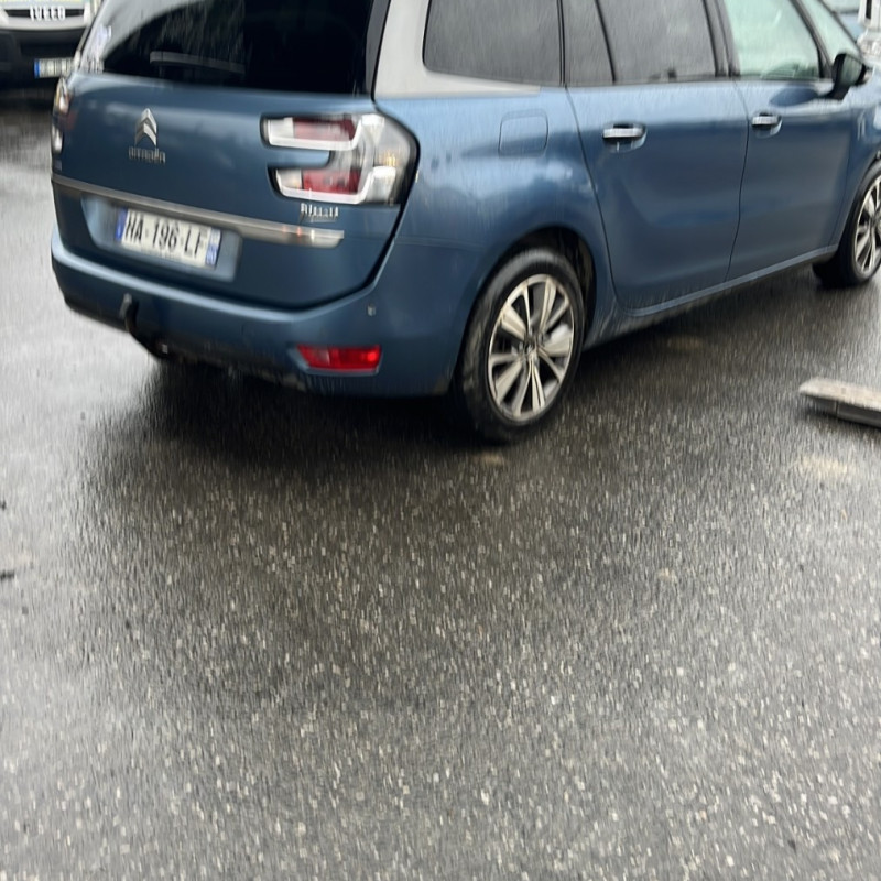 CITROEN C4 GRAND PICASSO 2 PHASE 1 2.0 BLUE HDI - 16V TURBO Photo n°3