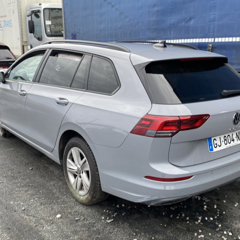 VOLKSWAGEN GOLF 8 SW PHASE 1 BREAK 1.5 TSI BLUE MOTION - 16V TURBO Photo n°4