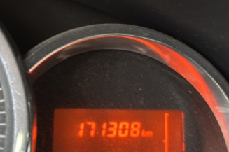 DACIA SANDERO 2 PHASE 1 1.5 BLUE DCI - 8V TURBO Photo n°1