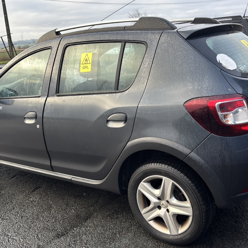 DACIA SANDERO 2 PHASE 1 1.5 BLUE DCI - 8V TURBO Photo n°7