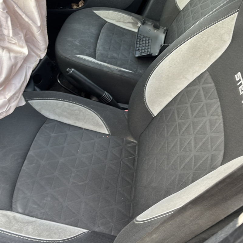 DACIA SANDERO 2 PHASE 1 1.5 BLUE DCI - 8V TURBO Photo n°11