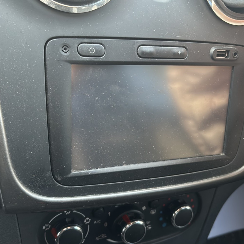 DACIA SANDERO 2 PHASE 1 1.5 BLUE DCI - 8V TURBO Photo n°17