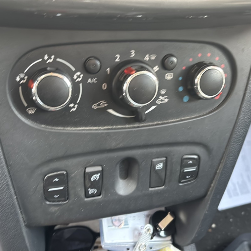 DACIA SANDERO 2 PHASE 1 1.5 BLUE DCI - 8V TURBO Photo n°18