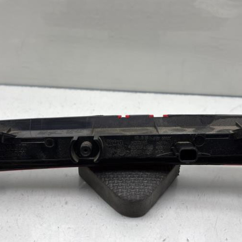 Feu arriere stop central RENAULT MEGANE 4 Photo n°3