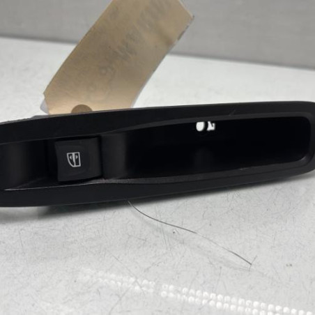 Interrupteur de leve vitre arriere droit RENAULT MEGANE 4 Photo n°1