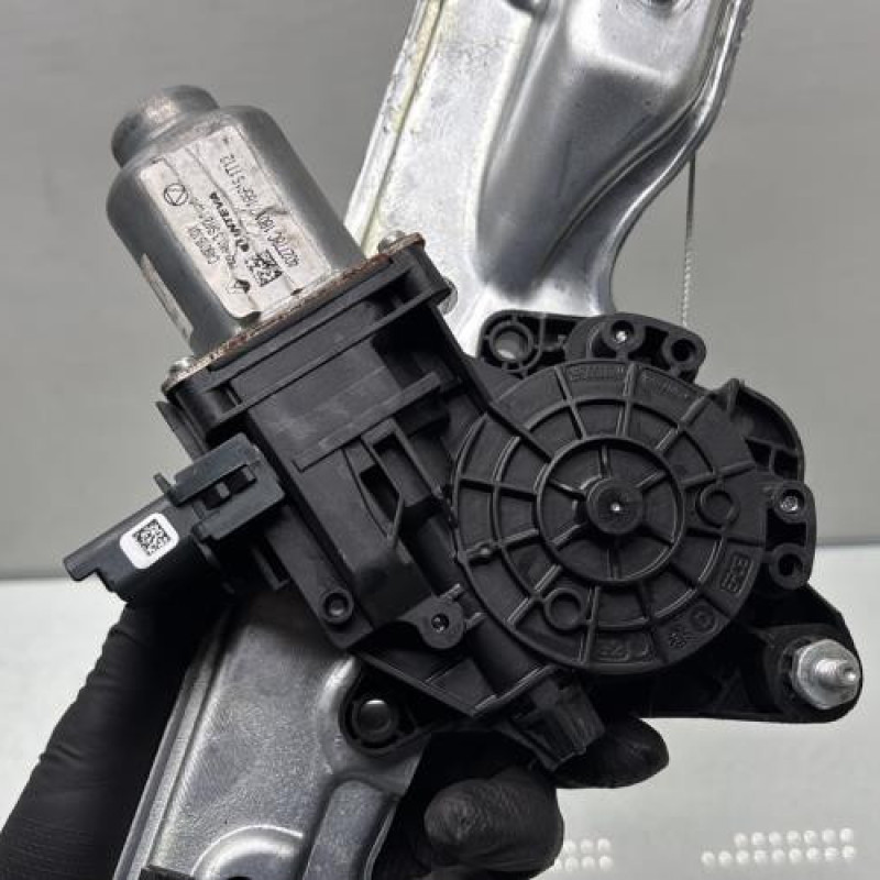 Interrupteur de leve vitre arriere gauche RENAULT MEGANE 4 Photo n°3