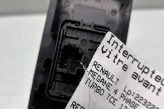 Interrupteur de leve vitre avant droit RENAULT MEGANE 4