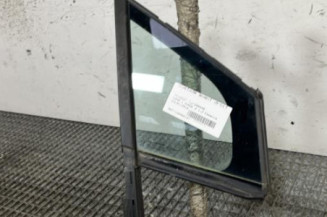 Custode avant droit (porte) PEUGEOT 3008 1