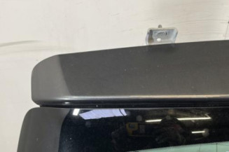 Malle/Hayon arriere PEUGEOT 3008 1