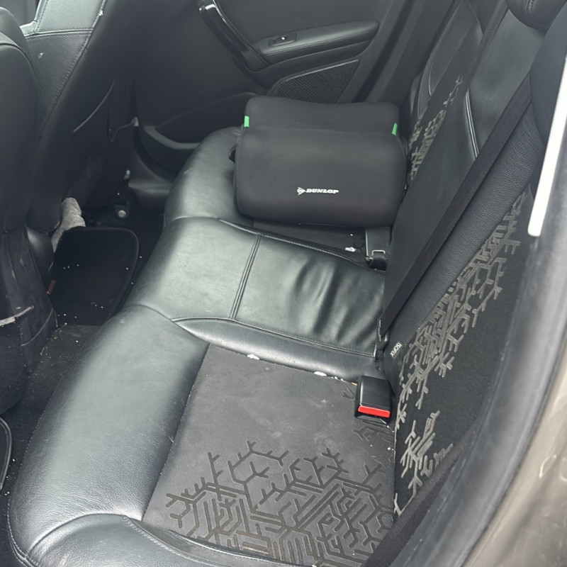 PEUGEOT 208 1 PHASE 1 1.6 HDI - 8V TURBO Photo n°15