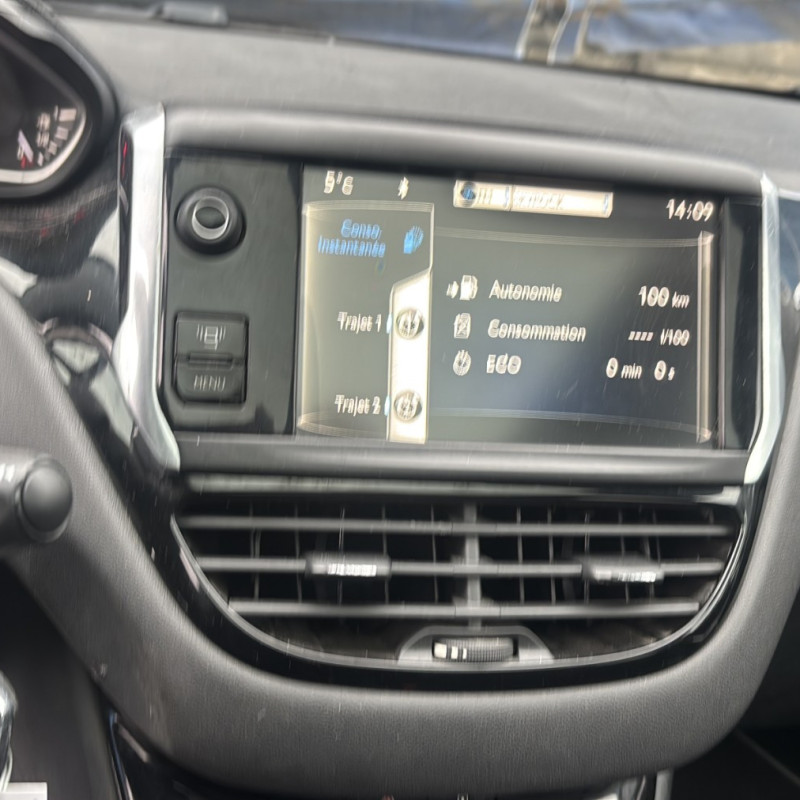 PEUGEOT 208 1 PHASE 1 1.6 HDI - 8V TURBO Photo n°19