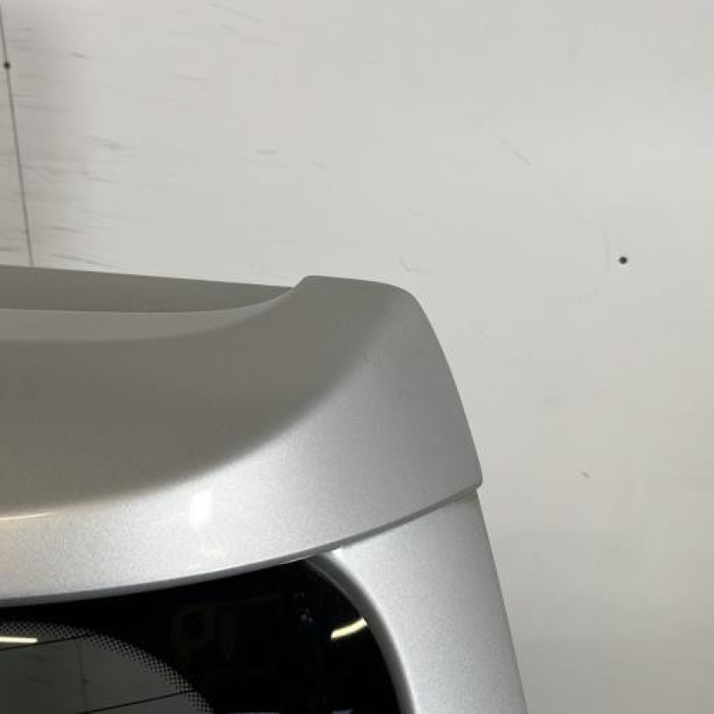 Malle/Hayon arriere HYUNDAI SANTA FE 2 Photo n°3