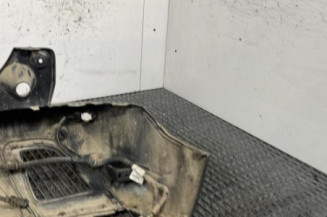 Pare choc arriere PEUGEOT 2008 1