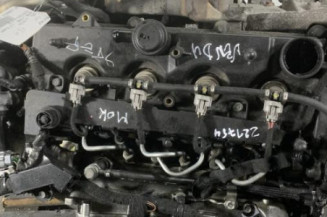 Moteur OPEL ASTRA J Photo n°1