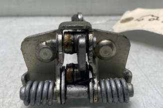 Arret de porte avant gauche DACIA DUSTER 1