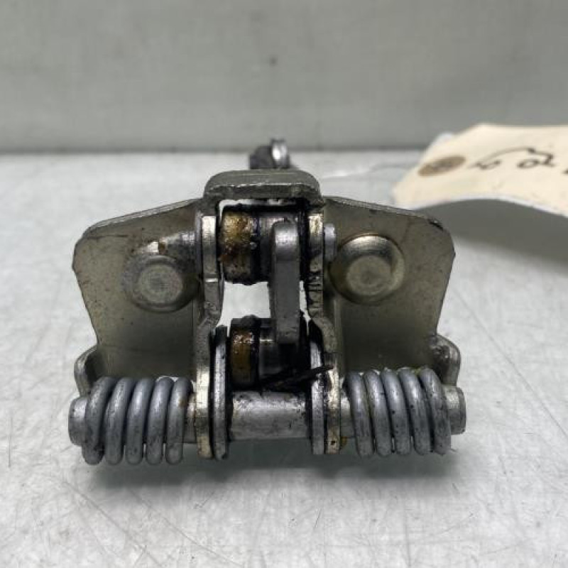 Arret de porte avant gauche DACIA DUSTER 1 Photo n°2