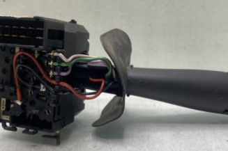 Commodo phare DACIA DUSTER 1