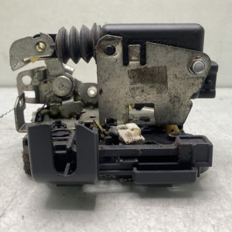 Serrure avant droit DACIA DUSTER 1 Photo n°1