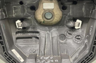 Volant DACIA DUSTER 1