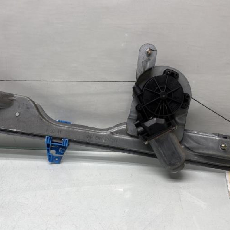 Leve vitre electrique avant droit RENAULT MODUS Photo n°3
