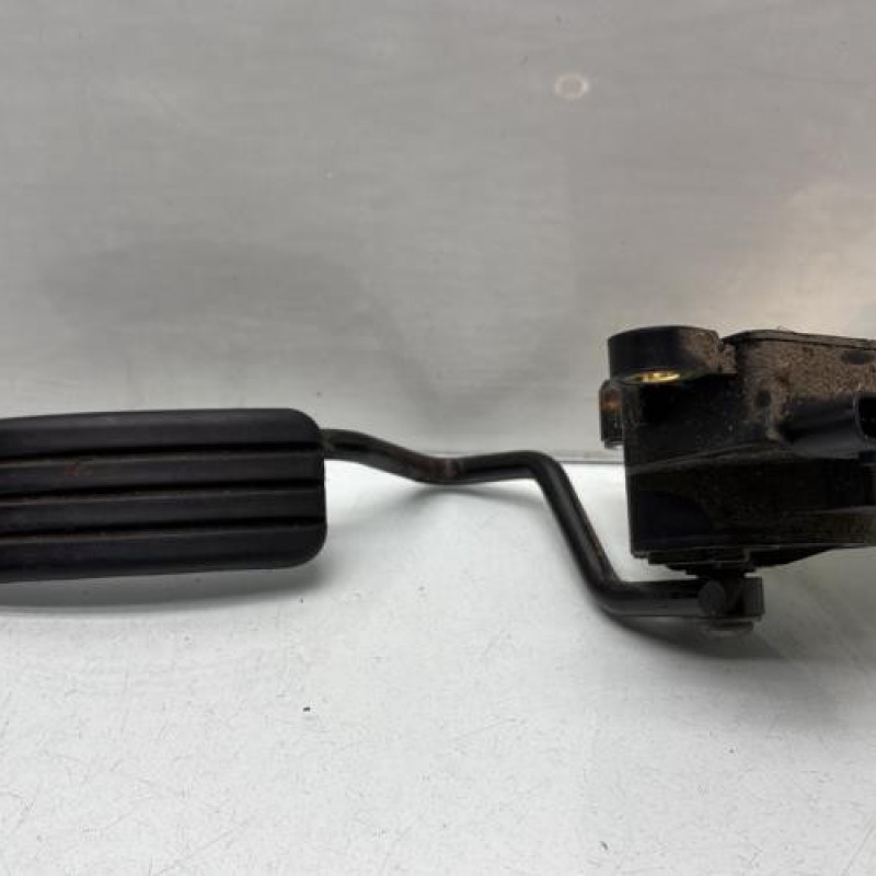 Pedale d'accelerateur RENAULT MODUS Photo n°1