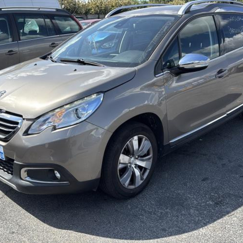 Pare choc avant PEUGEOT 2008 1 Photo n°9