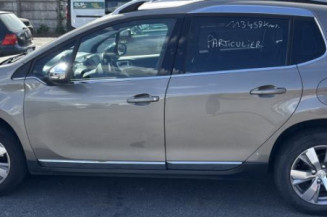 Pare choc avant PEUGEOT 2008 1