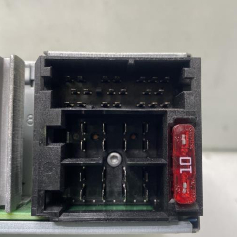 Autoradio d'origine DACIA DUSTER 1 Photo n°4