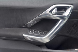 Crosse arriere gauche PEUGEOT 2008 1