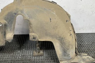 Pare boue arriere droit PEUGEOT 2008 1