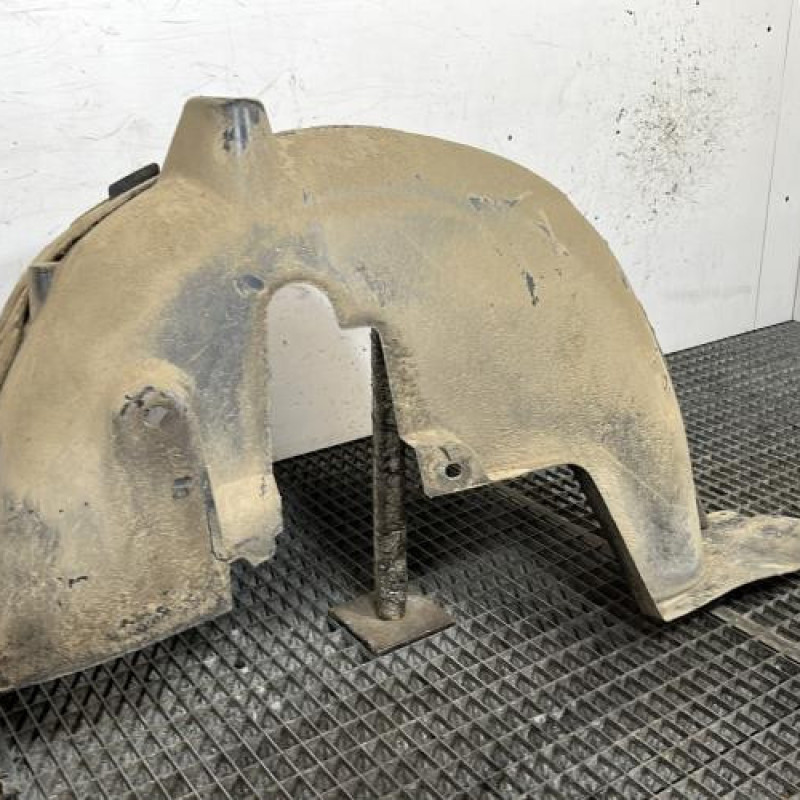 Pare boue arriere droit PEUGEOT 2008 1 Photo n°3