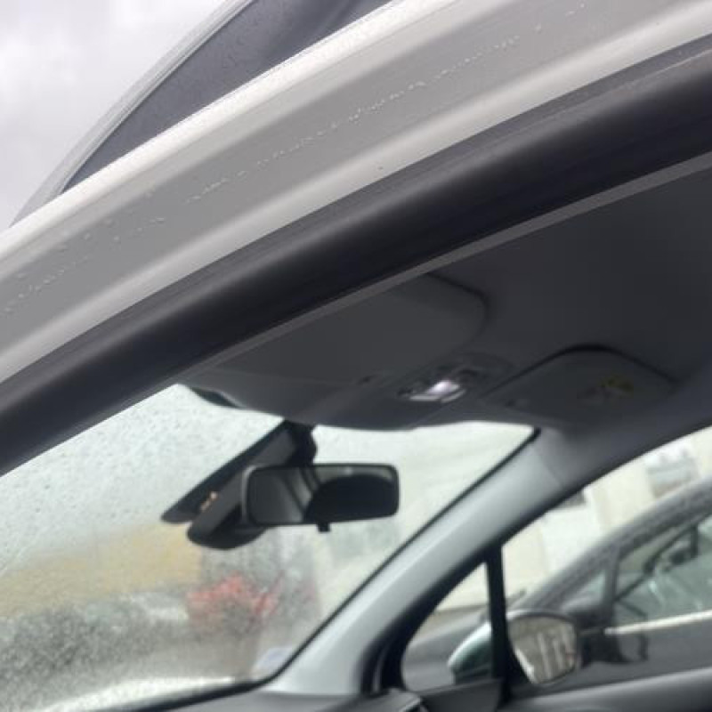 Renfort pare choc arriere (traverse) PEUGEOT 2008 1 Photo n°18