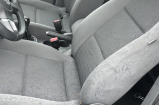 Pare choc arriere VOLKSWAGEN TOURAN 2