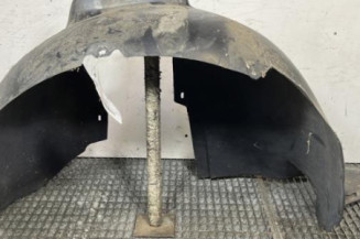 Pare boue avant droit VOLKSWAGEN TOURAN 2 Photo n°1