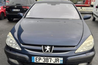 Vitre avant gauche PEUGEOT 607