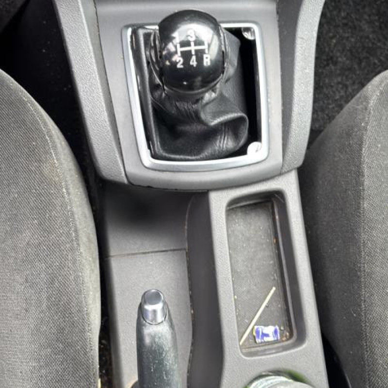 Feu arriere principal gauche (feux) FORD FOCUS 2 Photo n°20