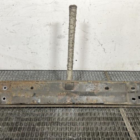 Renfort pare choc arriere (traverse) TOYOTA AURIS 1 Photo n°1