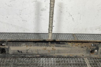 Renfort pare choc arriere (traverse) TOYOTA AURIS 1