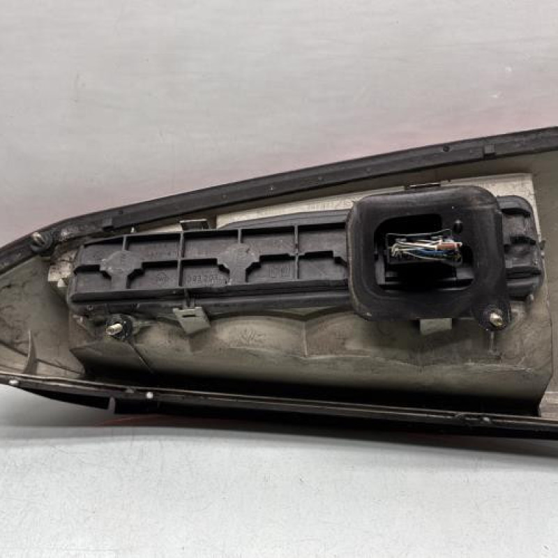 Feu arriere principal gauche (feux) OPEL ASTRA G Photo n°2