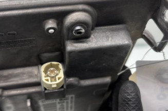 Ecran GPS PEUGEOT 208 1