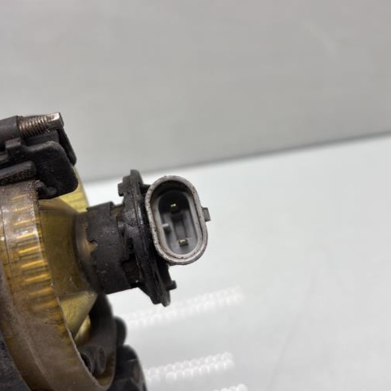 Anti brouillard droit (feux) VOLKSWAGEN GOLF 5 Photo n°4