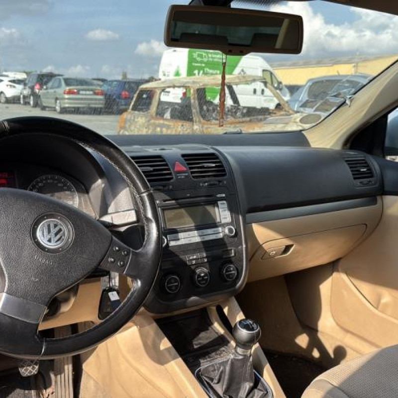 Bouchon de carburant VOLKSWAGEN GOLF 5 Photo n°19