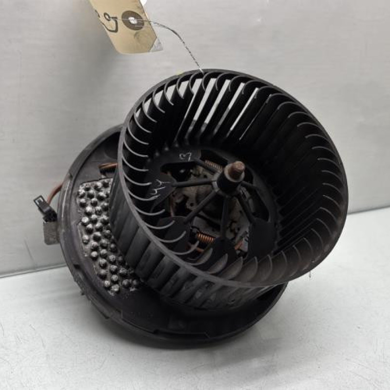 Pulseur d'air VOLKSWAGEN GOLF 5 Photo n°1