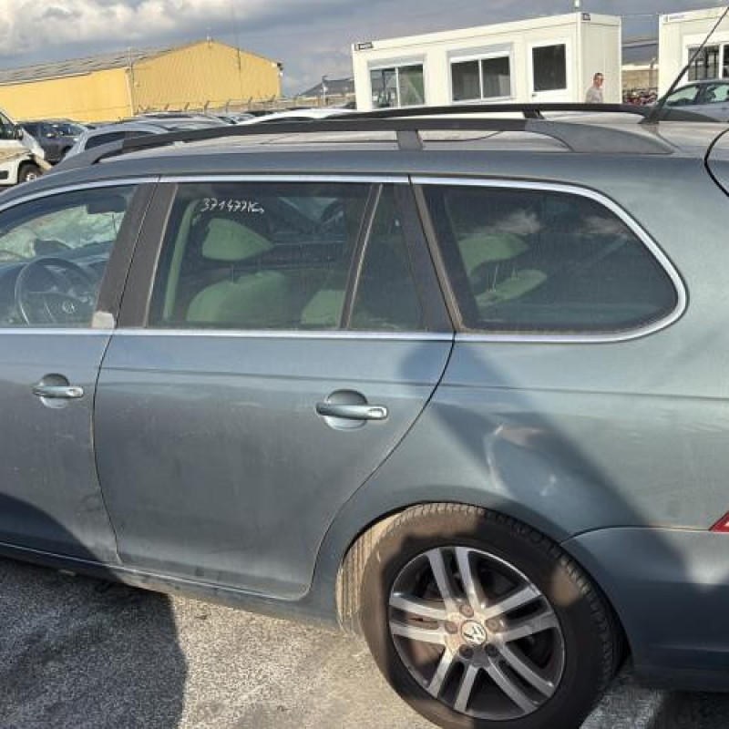 Boitier air bag VOLKSWAGEN GOLF 5 Photo n°10