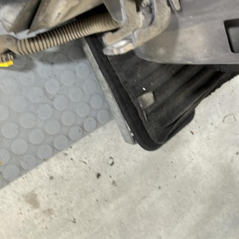 Porte arriere droit RENAULT CLIO 4 Photo n°3