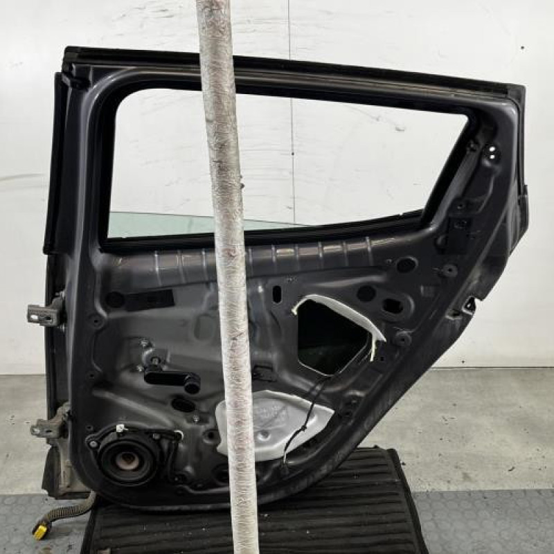 Porte arriere droit RENAULT CLIO 4 Photo n°4