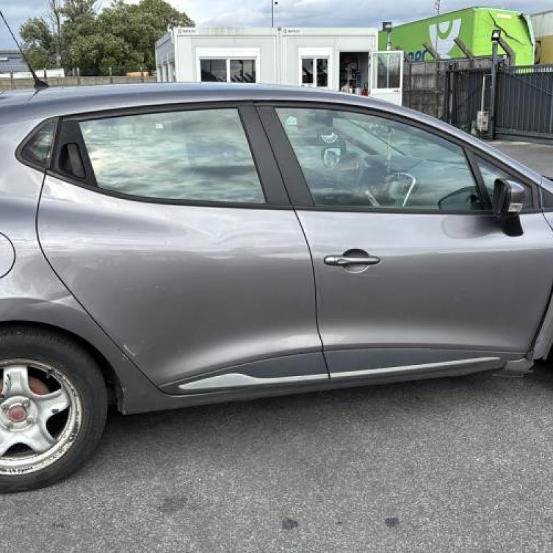 Porte avant gauche RENAULT CLIO 4 Photo n°10
