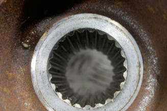 Pivot de moyeu avant droit DACIA SANDERO 3 STEPWAY