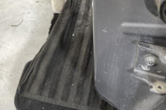 Porte arriere gauche PEUGEOT 2008 1