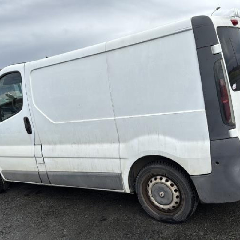 Porte laterale droit RENAULT TRAFIC 2 Photo n°18